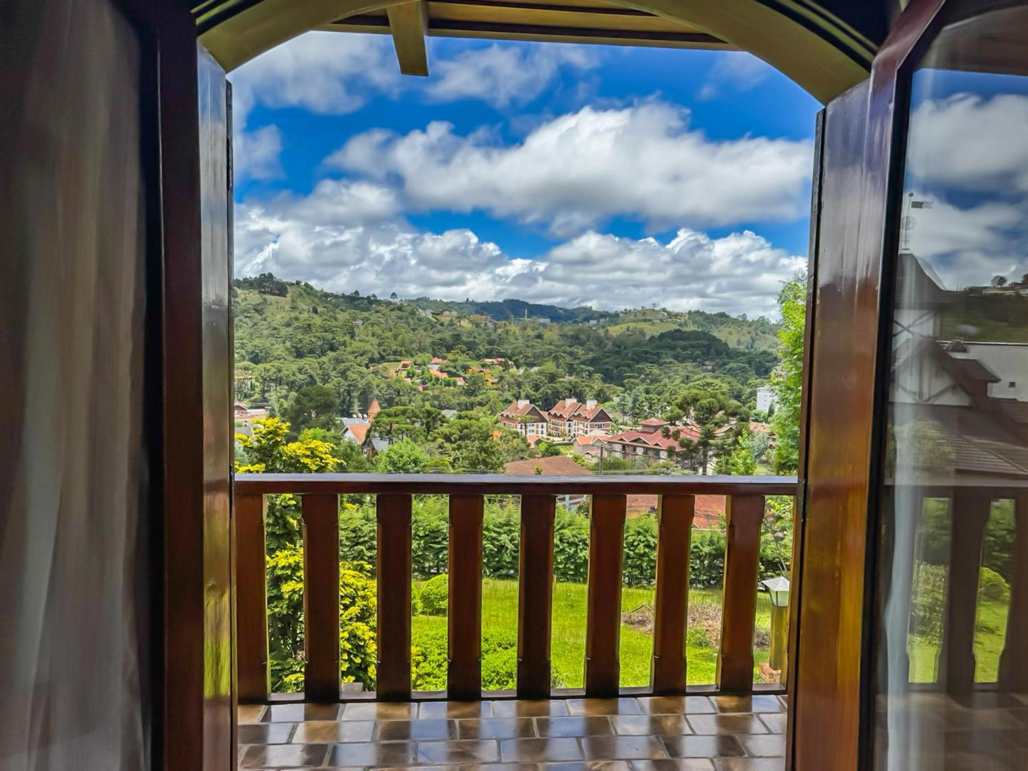 Mansao Nacional Inn Campos do Jordão Εξωτερικό φωτογραφία