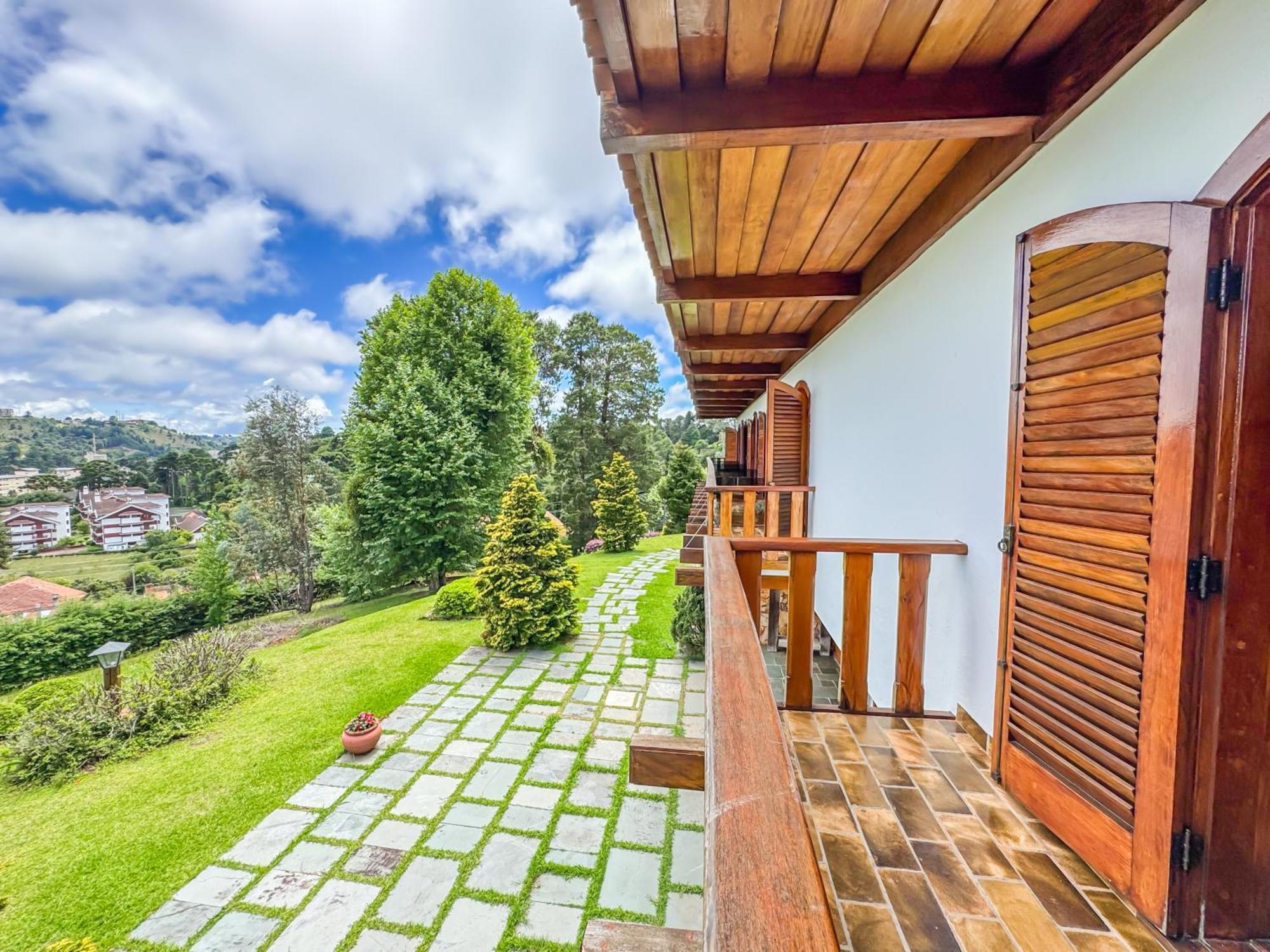 Mansao Nacional Inn Campos do Jordão Εξωτερικό φωτογραφία